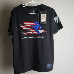 Under Armour Men's Black Graphic T-Shirt